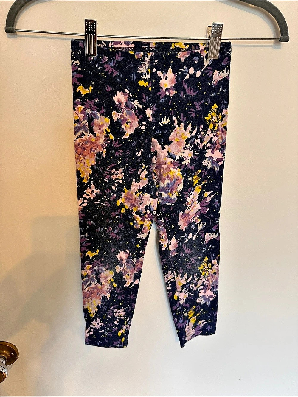 Old Navy Printed Leggings for Girls Floral Black & Pink Size 6-7